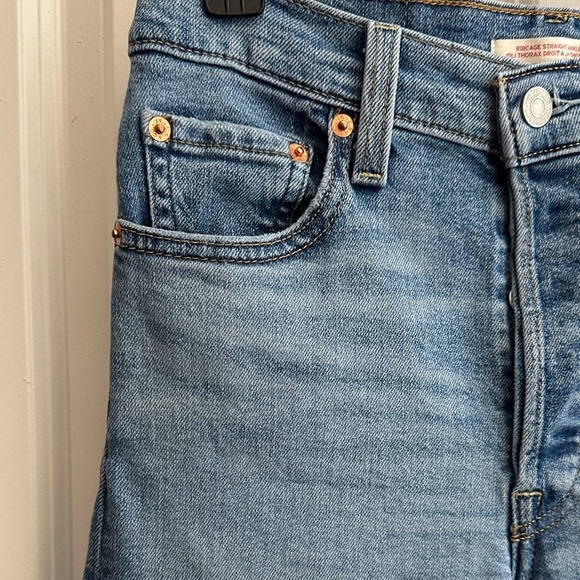 Women’s Levi’s Ribcage Straight Ankle - Picture 11 of 14